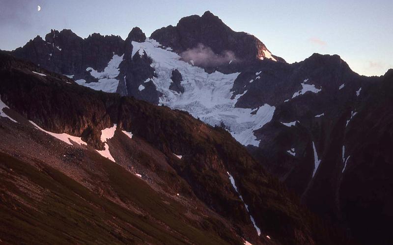 Ptarmigan Trav 012 Aug-1986 Moonrise Mt Formiddable.jpg